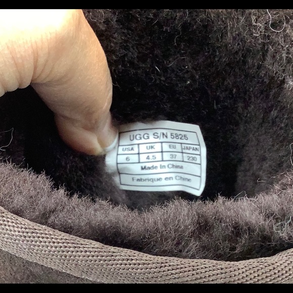 UGG Classic Short Chocolate Brown boots sz 6 - Picture 7 of 7